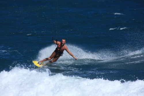 Kitesurfing in El Cabezo is great fun