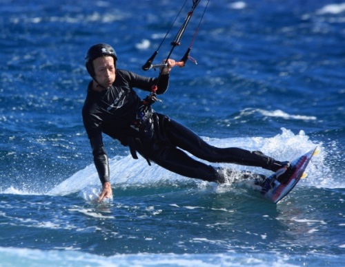 Kitesurfing in El Medano Harbour Wall Muelle 03-12-2012