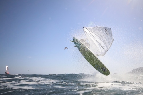 Light wind wave windsurfing at El Cabezo in El Medano Tenerife 13-03-2019