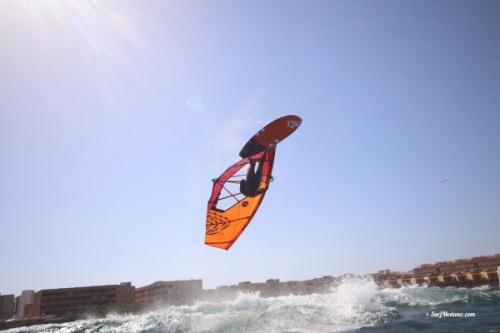 Light wind wave windsurfing at El Cabezo in El Medano Tenerife 13-03-2019