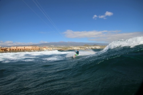 Mark Shinn, Shinnster and friends kitesurfing at El Cabezo 24-11-2015