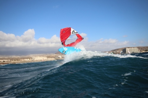 Sunday windsurfing at El Cabezo in El Medano 08-12-2019