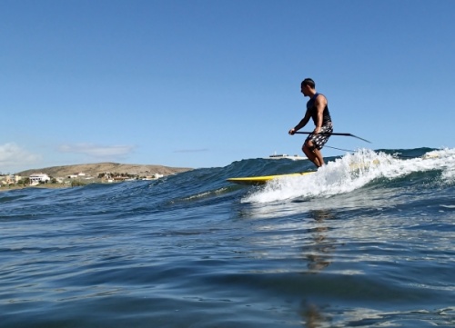 SUP and surfing at Playa Cabezo in El Medano Tenerife 17-02-2014