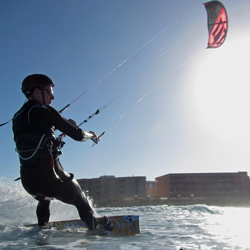 Windsurfing and kitesurfing in El Medano and El Cabezo tenerife