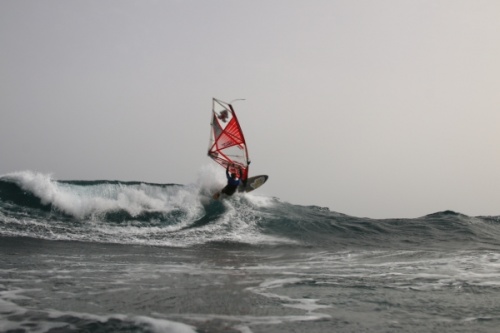 Wave ripping at El Cabezo in El Medano Tenerife 11-01-2015