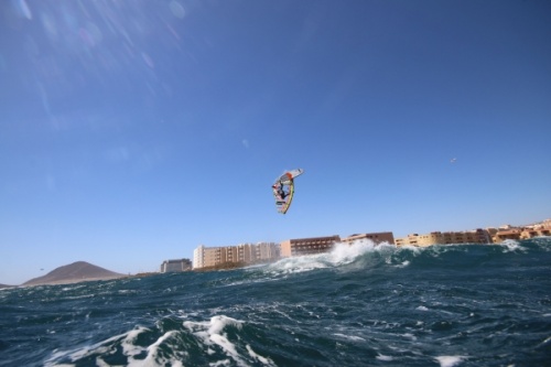 Wave windsurfing at El Cabezo in El Medano 12-03-2017