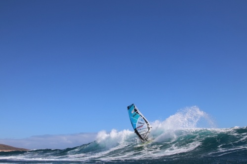 Wave windsurfing at El Cabezo in El Medano 23-11-2015