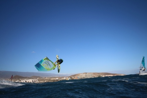 Wave windsurfing at El Cabezo in El Medano Tenerife 22-01-2019