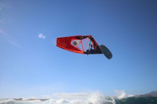 Wave windsurfing at El Cabezo in El Medano Tenerife 22-01-2019