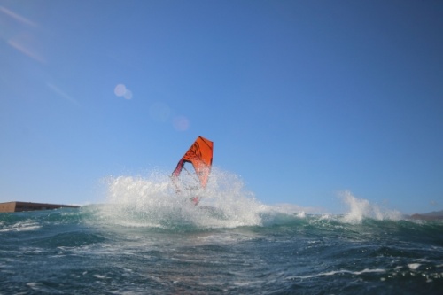 Wave windsurfing at El Cabezo in El Medano Tenerife 22-01-2019