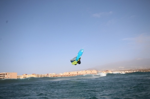 Wave windsurfing at El Cabezo in El Medano Tenerife 26-09-2020