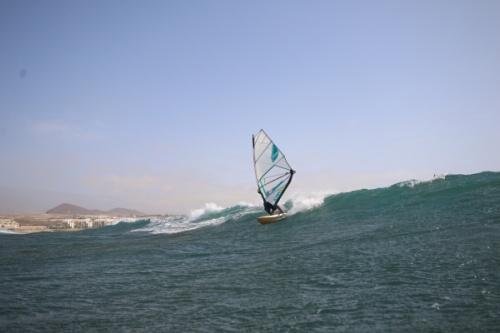 Wave windsurfing at El Cabezo in El Medano Tenerife 26-09-2020