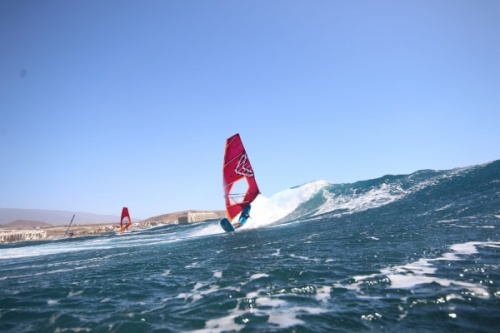 Wave windsurfing at El Cabezo in El Medano Tenerife 27-09-2020