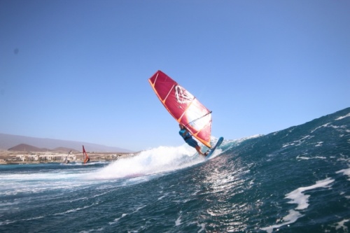 Wave windsurfing at El Cabezo in El Medano Tenerife 27-09-2020