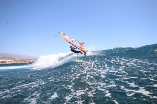 Wave windsurfing at El Cabezo in El Medano Tenerife 27-09-2020