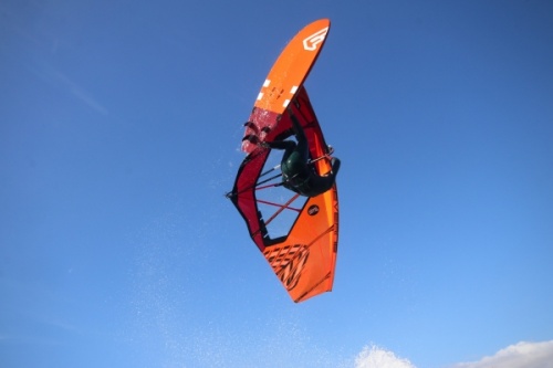 Wave windsurfing at El Cabezo in El Medano Tenerife 29-01-2019