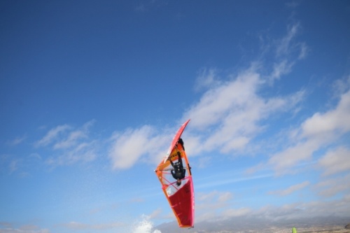 Wave windsurfing at El Cabezo in El Medano Tenerife 29-01-2019