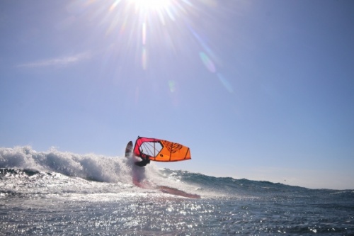 Wave windsurfing at El Cabezo in El Medano Tenerife 29-01-2019