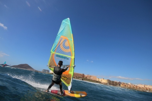 Wave windsurfing at El Cabezo in El Medano Tenerife SurfMedano 03-11-2018