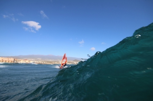 Wave windsurfing at El Cabezo in El Medano Tenerife SurfMedano 03-11-2018