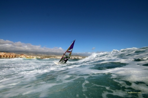 Wave windsurfing at El Cabezo with 30 knots wind 12-11-2016