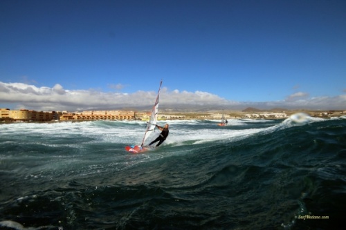 Wave windsurfing at El Cabezo with 30 knots wind 12-11-2016