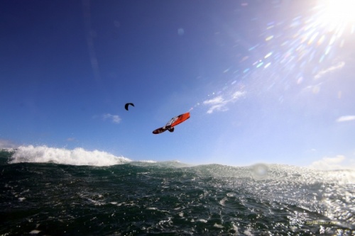 Wave windsurfing at El Cabezo with 30 knots wind 12-11-2016