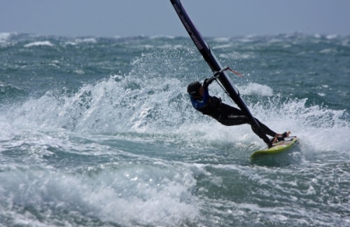 Windsurfing - El Medano South Bay 17-04-2012