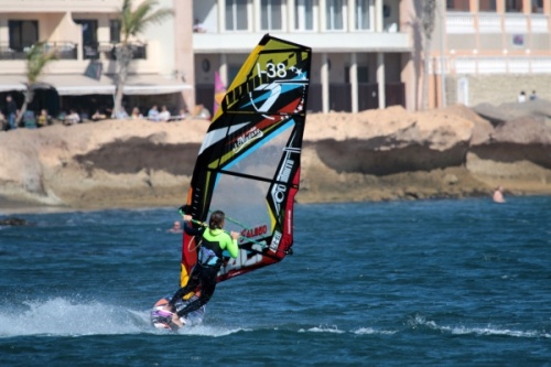 Windsurfing freestyle slalom El Medano Tenerife 26-01-2017