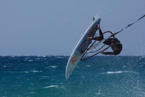 Windsurfing wave wipe outs