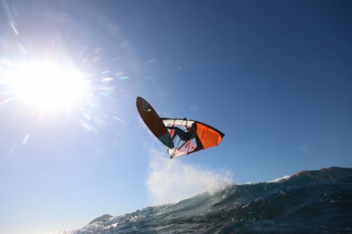 Wave windsurfing at El Cabezo in El Medano 01-01-2018