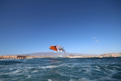 Wave windsurfing at El Cabezo in El Medano 01-01-2018