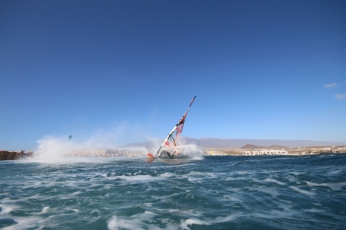 Wave windsurfing at El Cabezo in El Medano 01-01-2018
