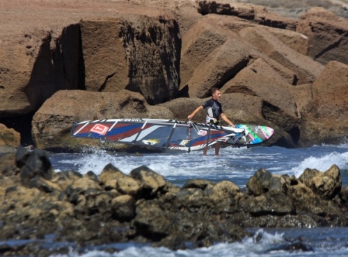 Windsurfing at Playa El Cabezo in El Medano 08-10-2002